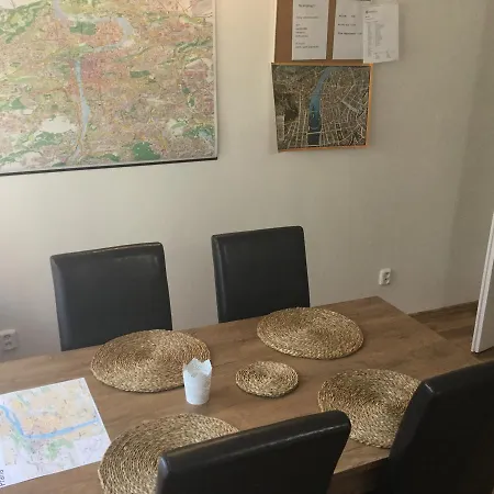 Apartment Two V Korytech Prague