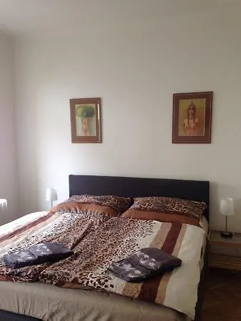 Two V Korytech Apartamento *